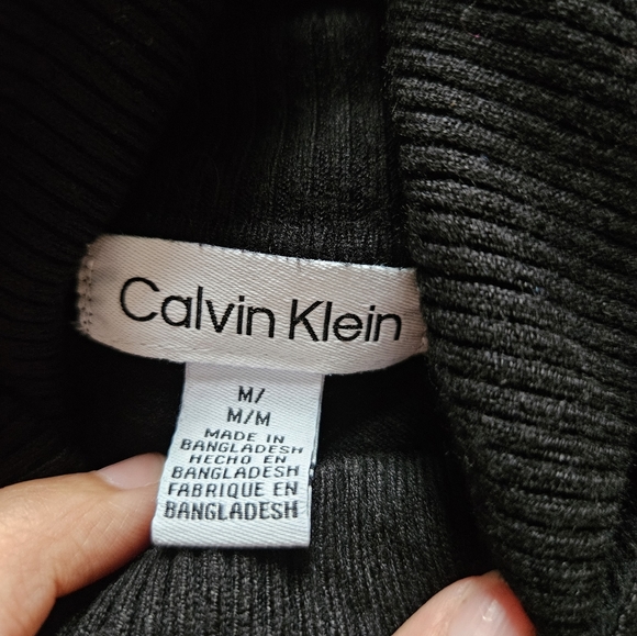 Black turtleneck - Picture 2 of 2